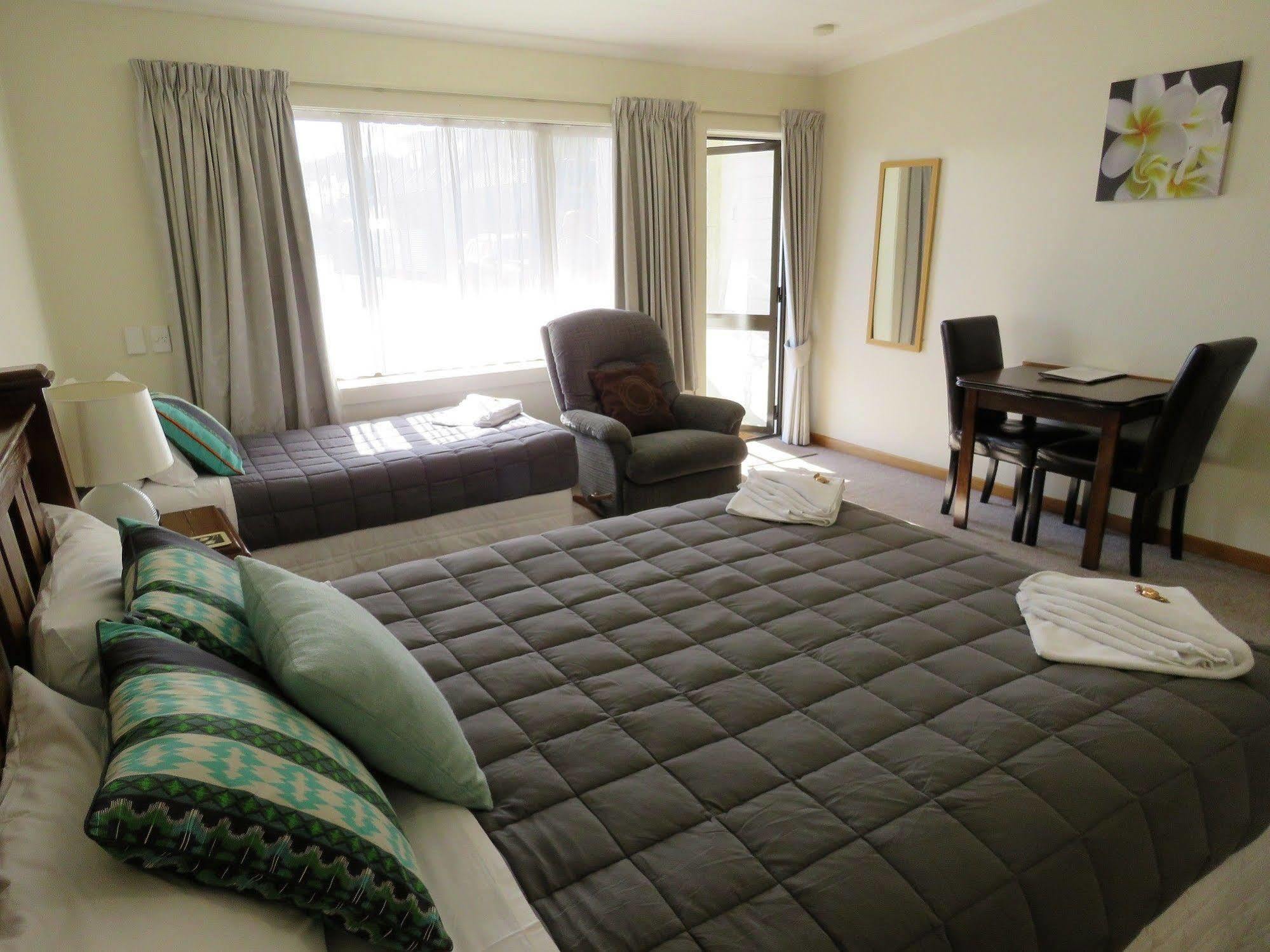 Yarrow Motel Invercargill Kültér fotó